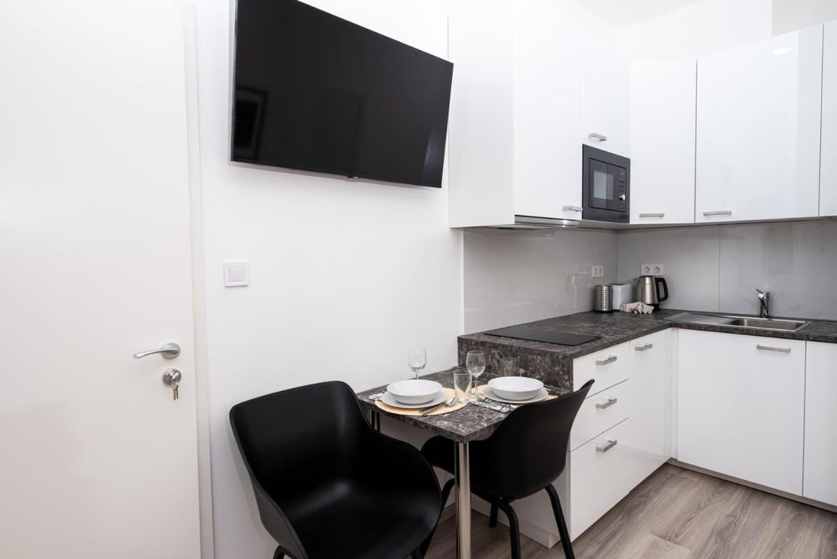 Extra Central - New - Charming Studio Budapest Eksteriør billede